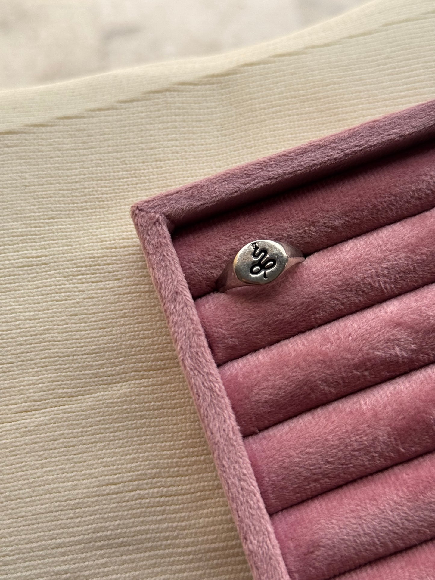 H179 SNAKE RING