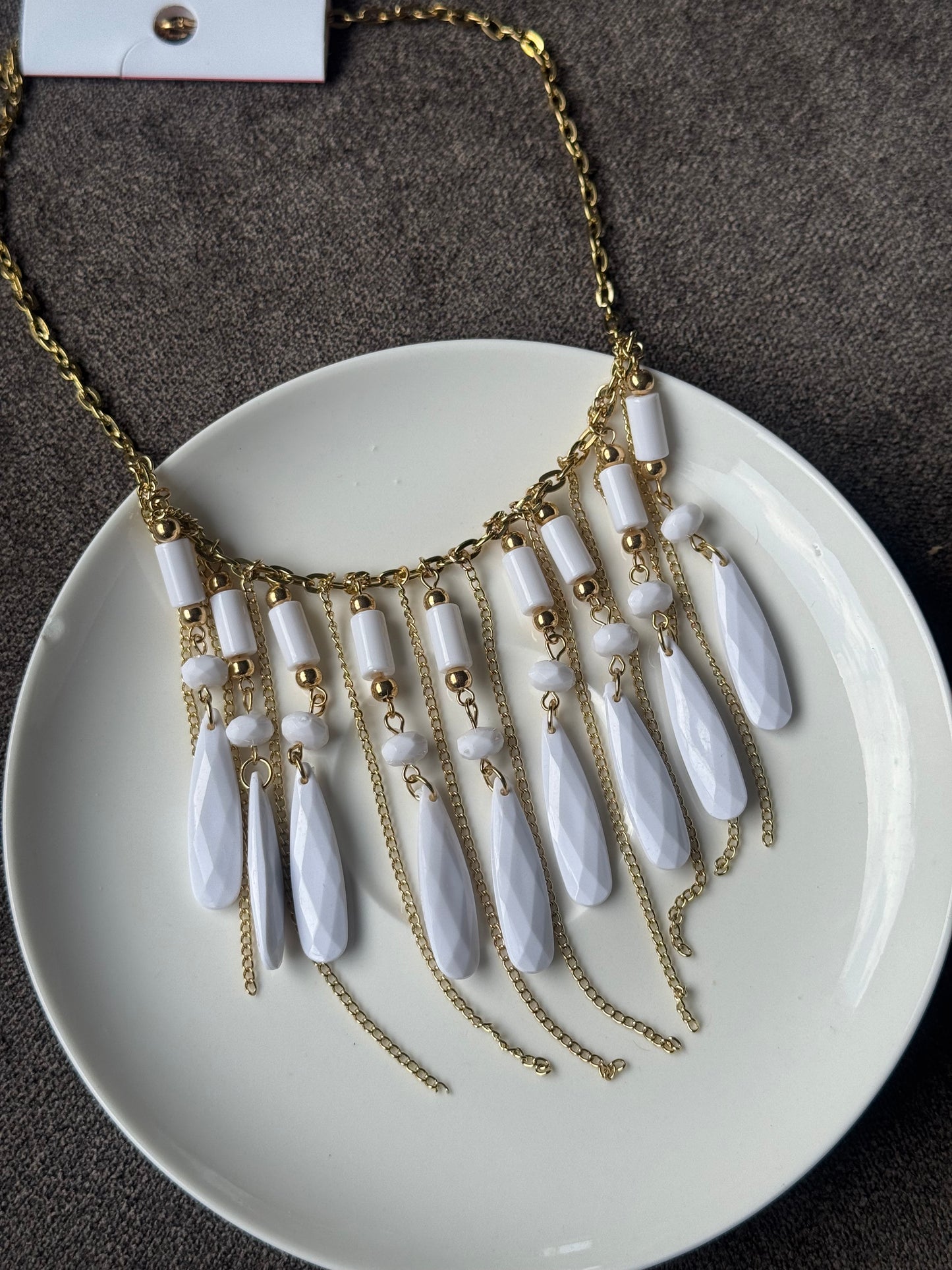 B18 FANCY NECKLACE