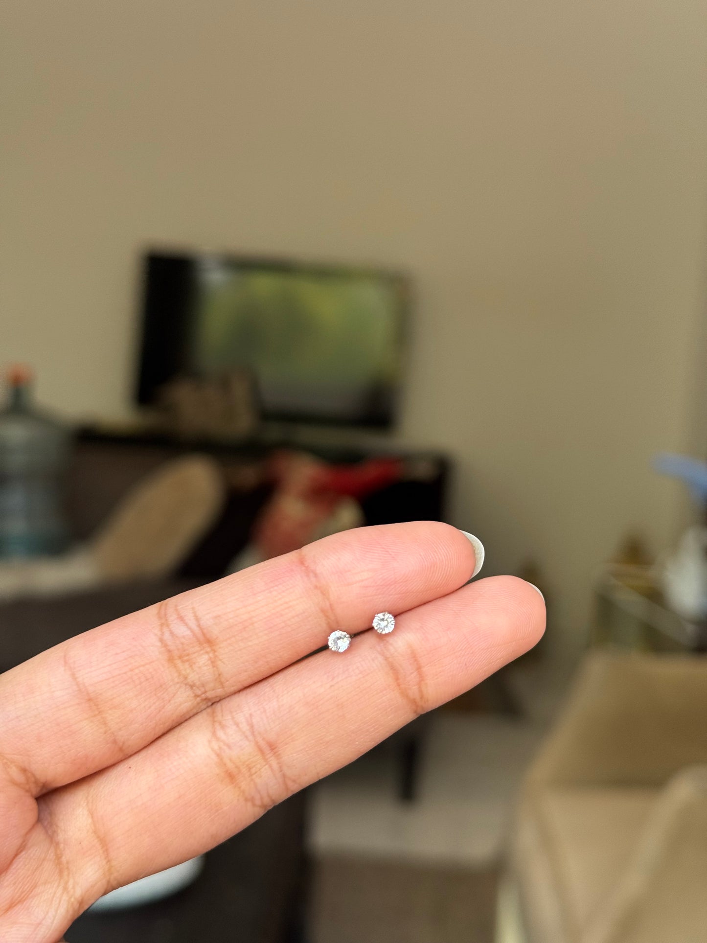 SILVER MINI STONE STUDS