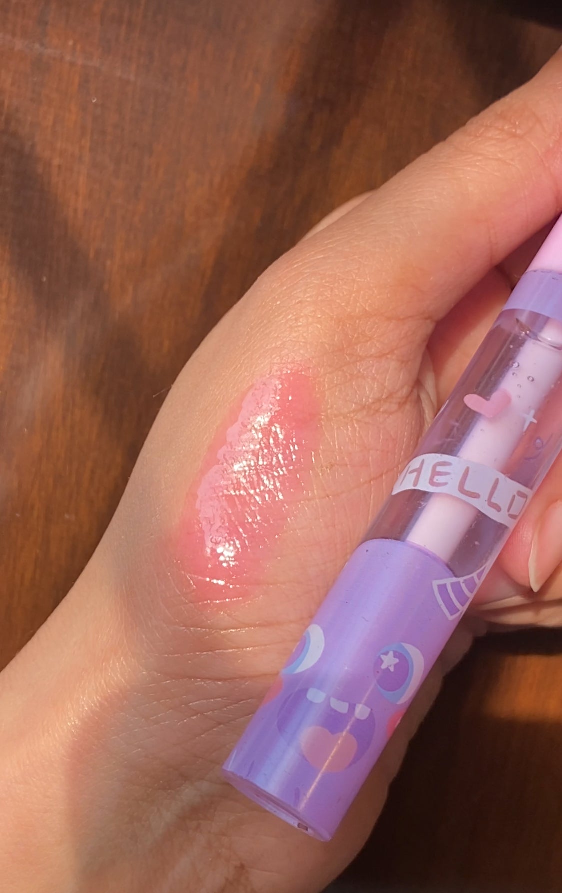 PURPLE SUPER CUTE COLOR CHANGING LIPGLOSS