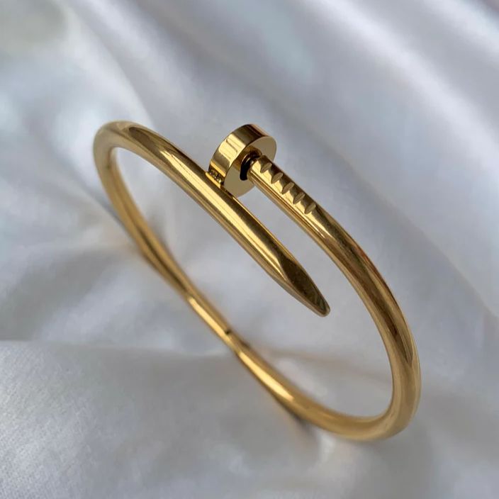 A7 NAIL BANGLE