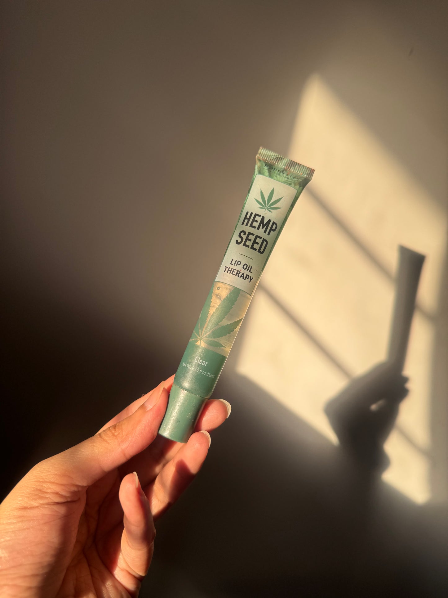 HEMP SEED LIP OIL BY POPPY AND IVY