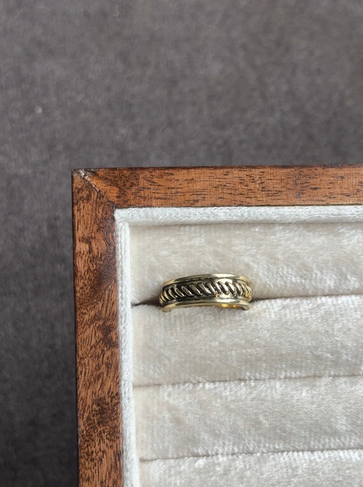 E292 RING