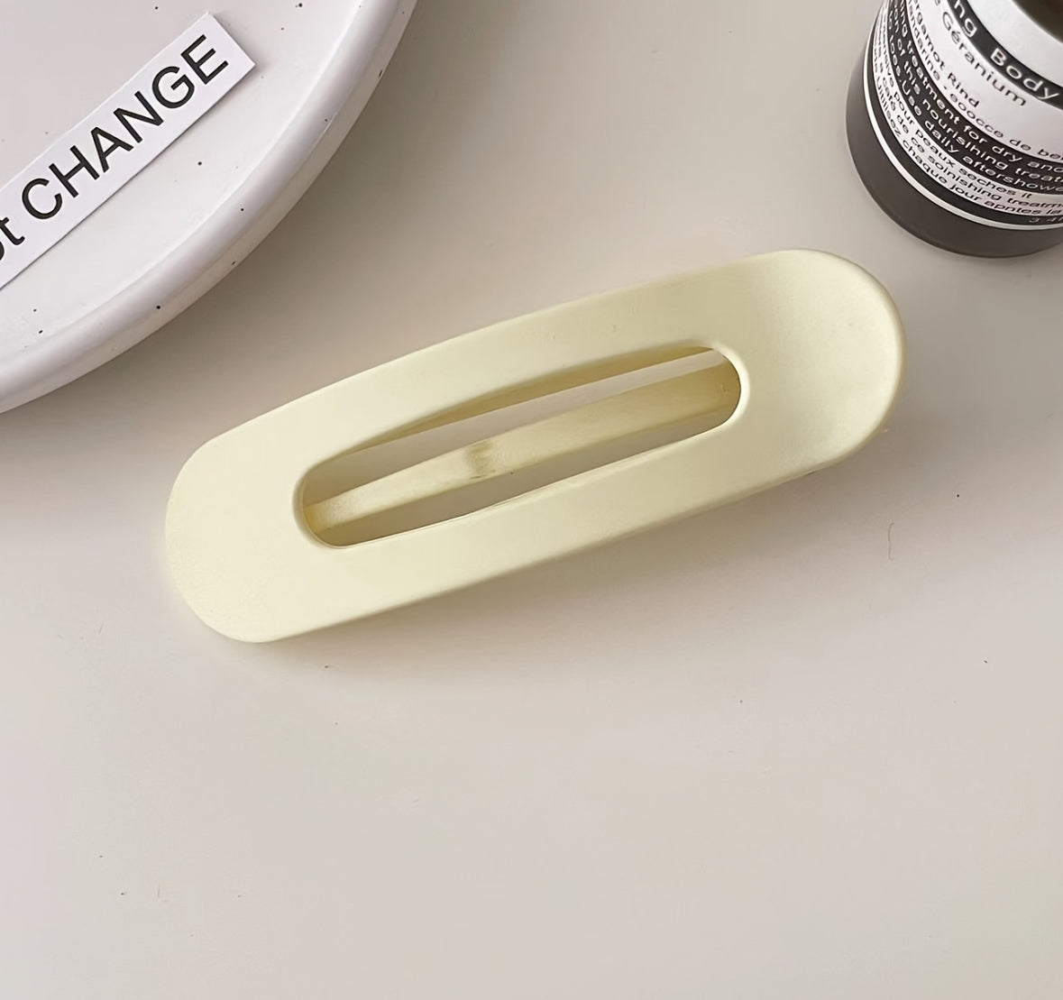 A196 HAIR CLIP
