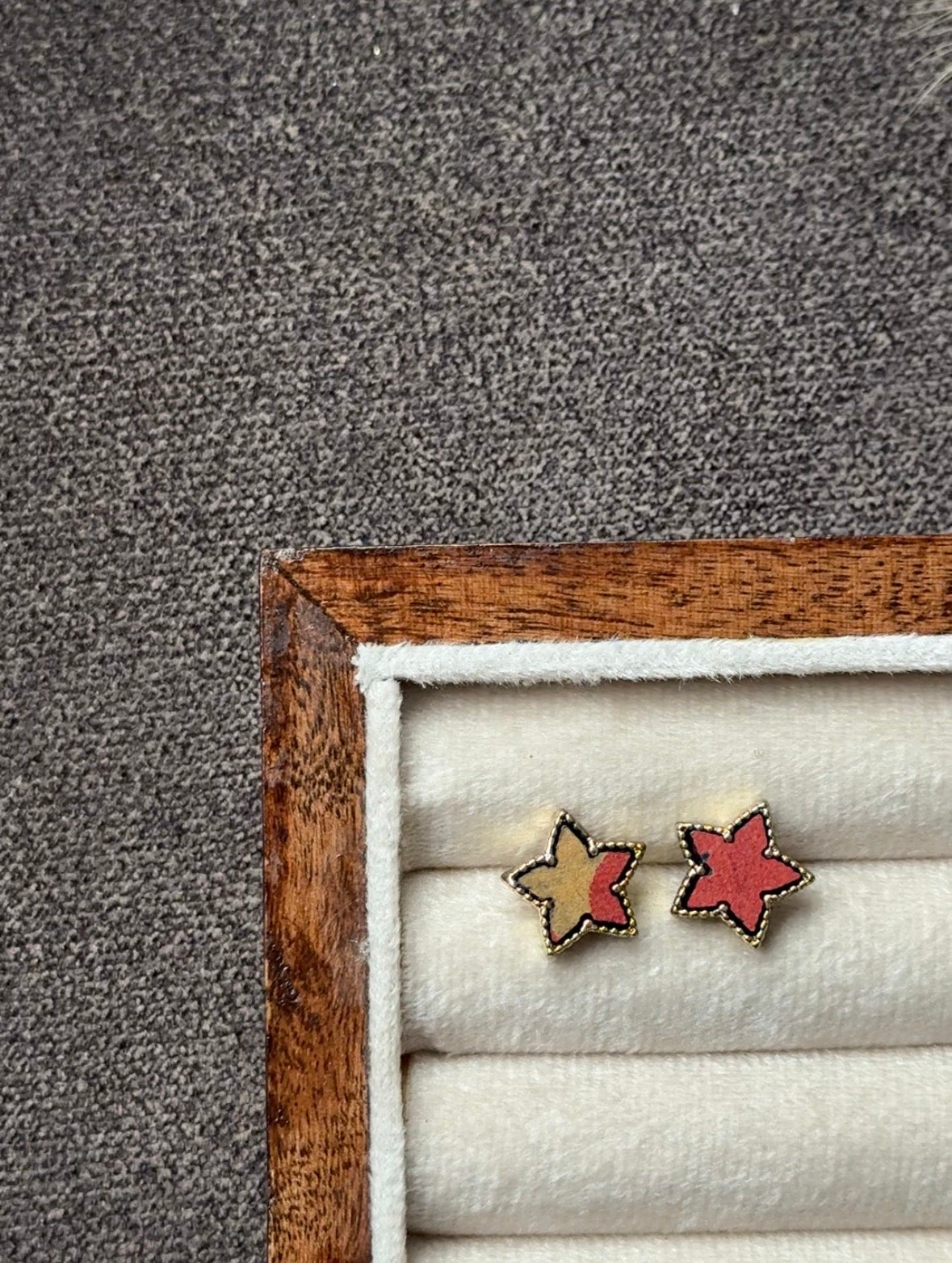 E88 EARRINGS