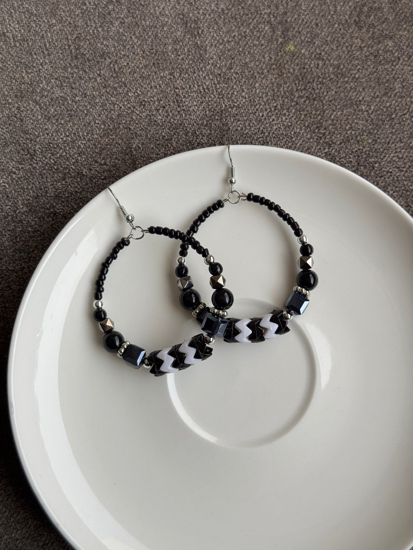 A166 EARRINGS