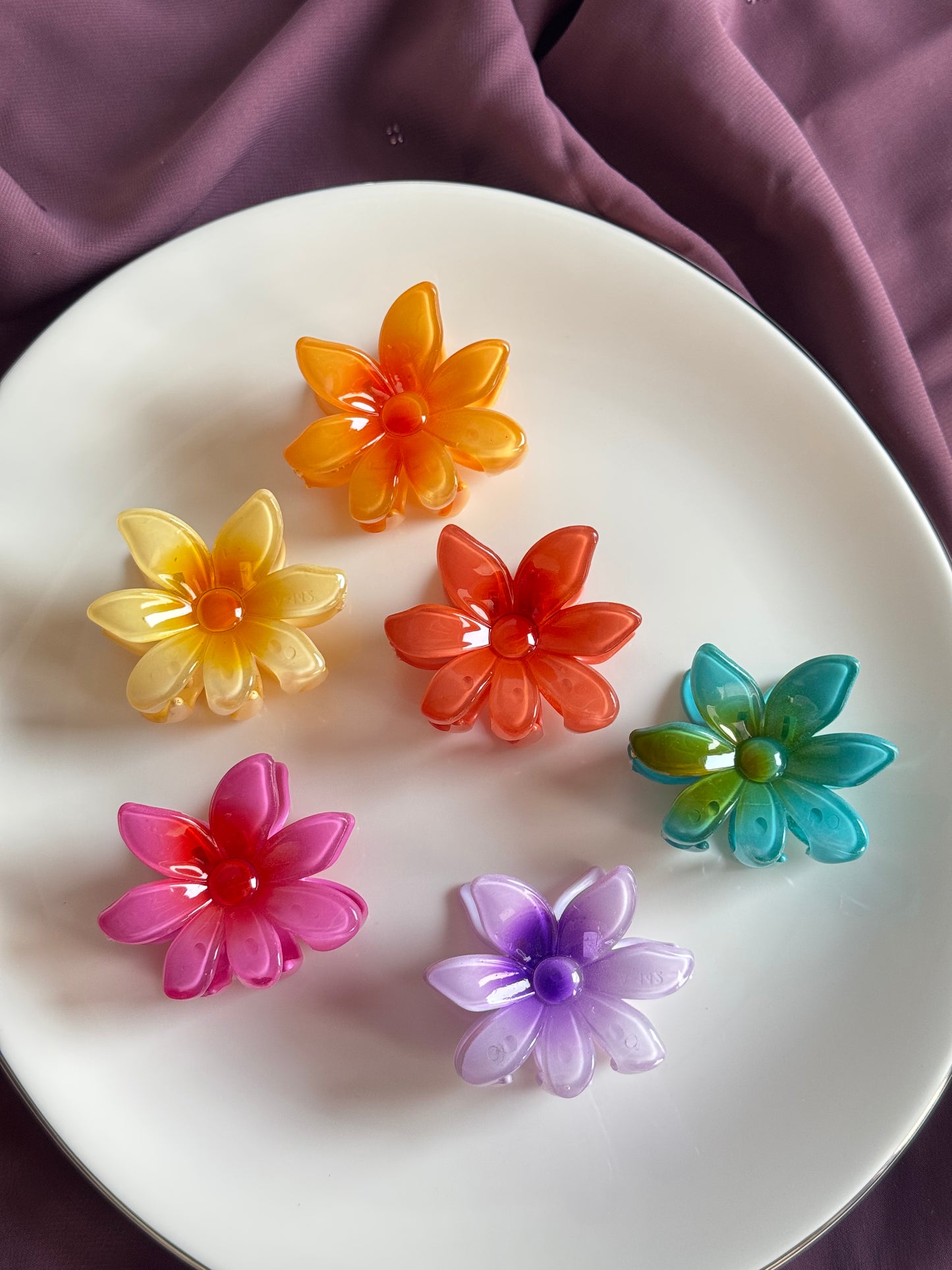 FLORAL CLAW CLIP