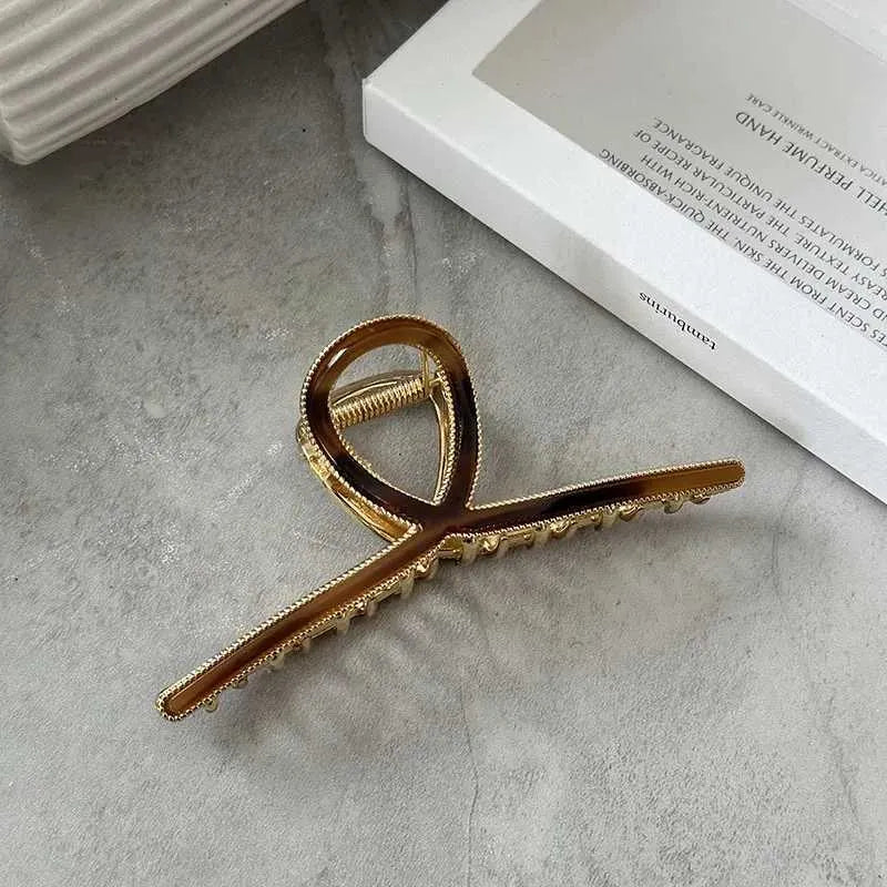 E40 METAL HAIR CLAW