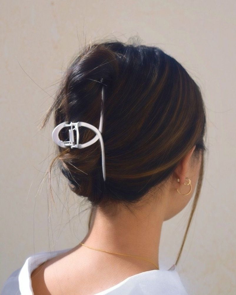 B96 METAL HAIR CLAW