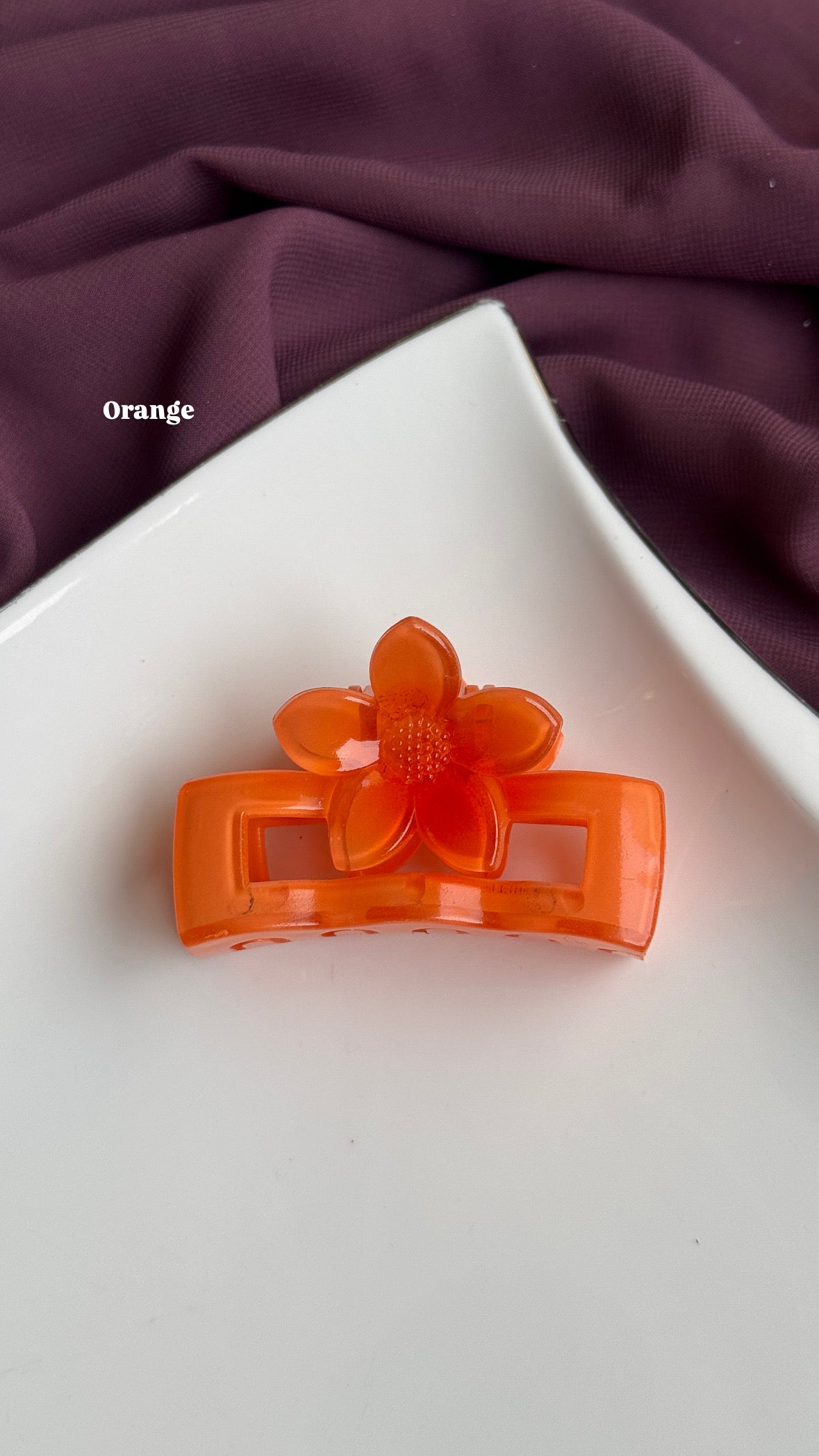 FLOWER RECTANGLE HAIR CLAWS