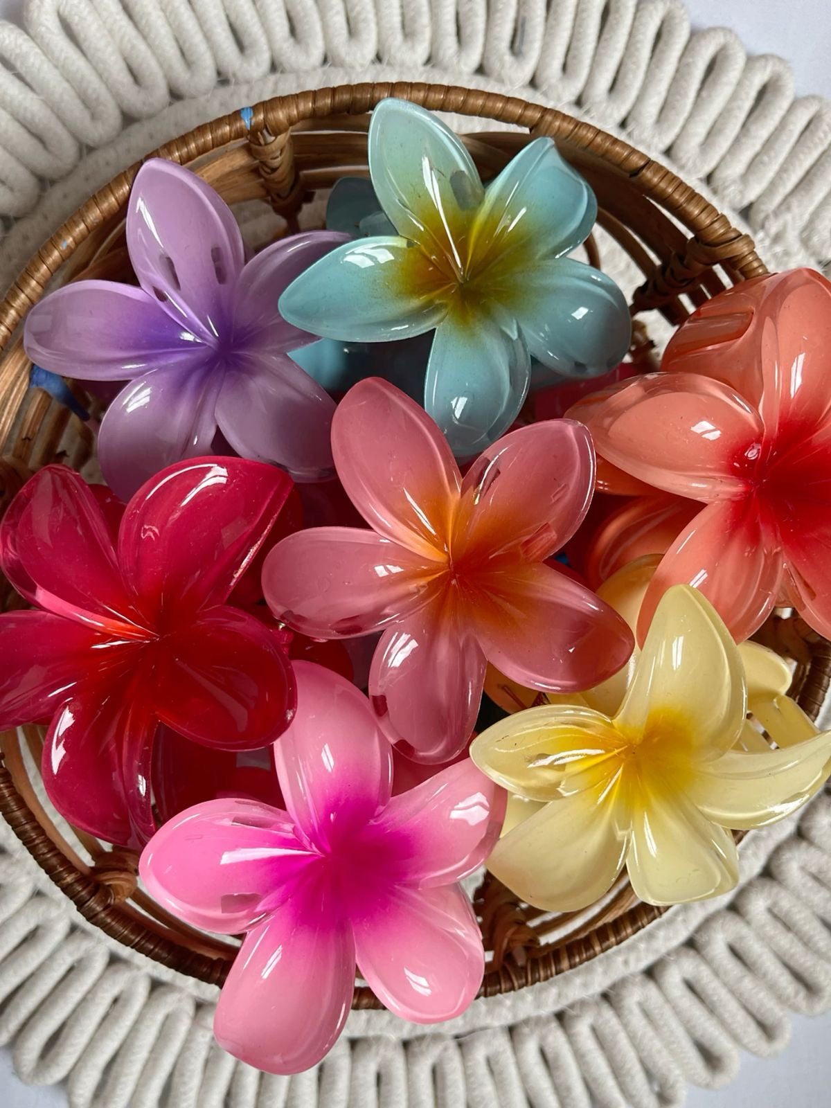 (A) LARGE FLOWER HAIR CLIP
