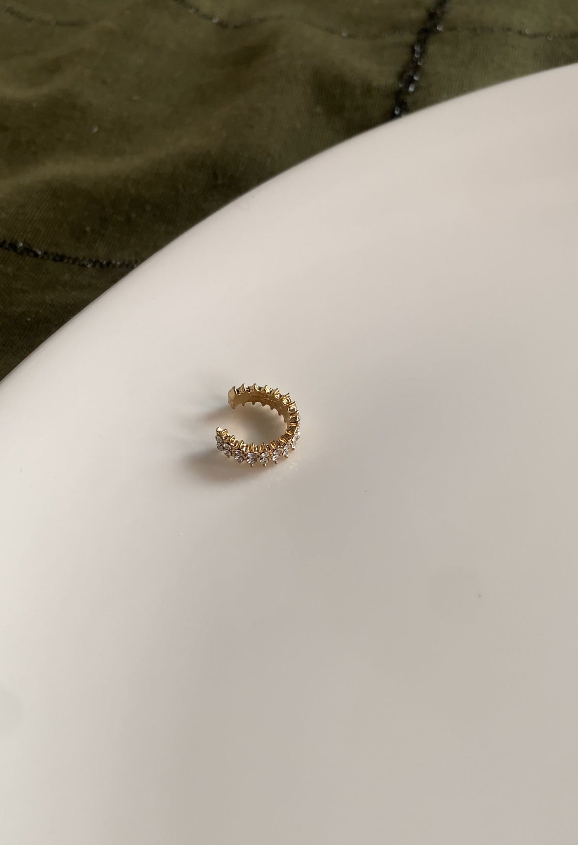 FANCY EAR CUFF