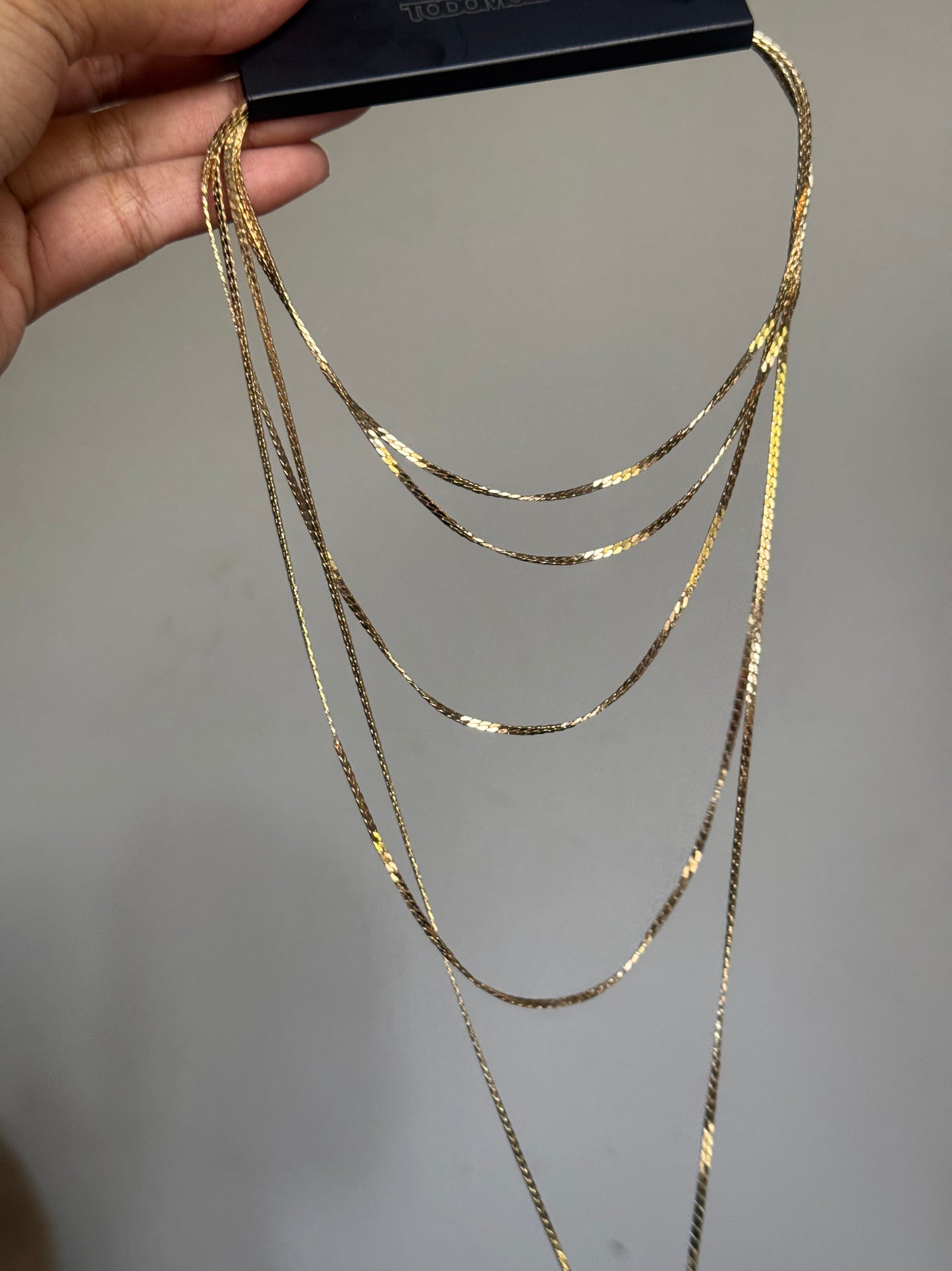B13 LAYERED LONG NECKLACE