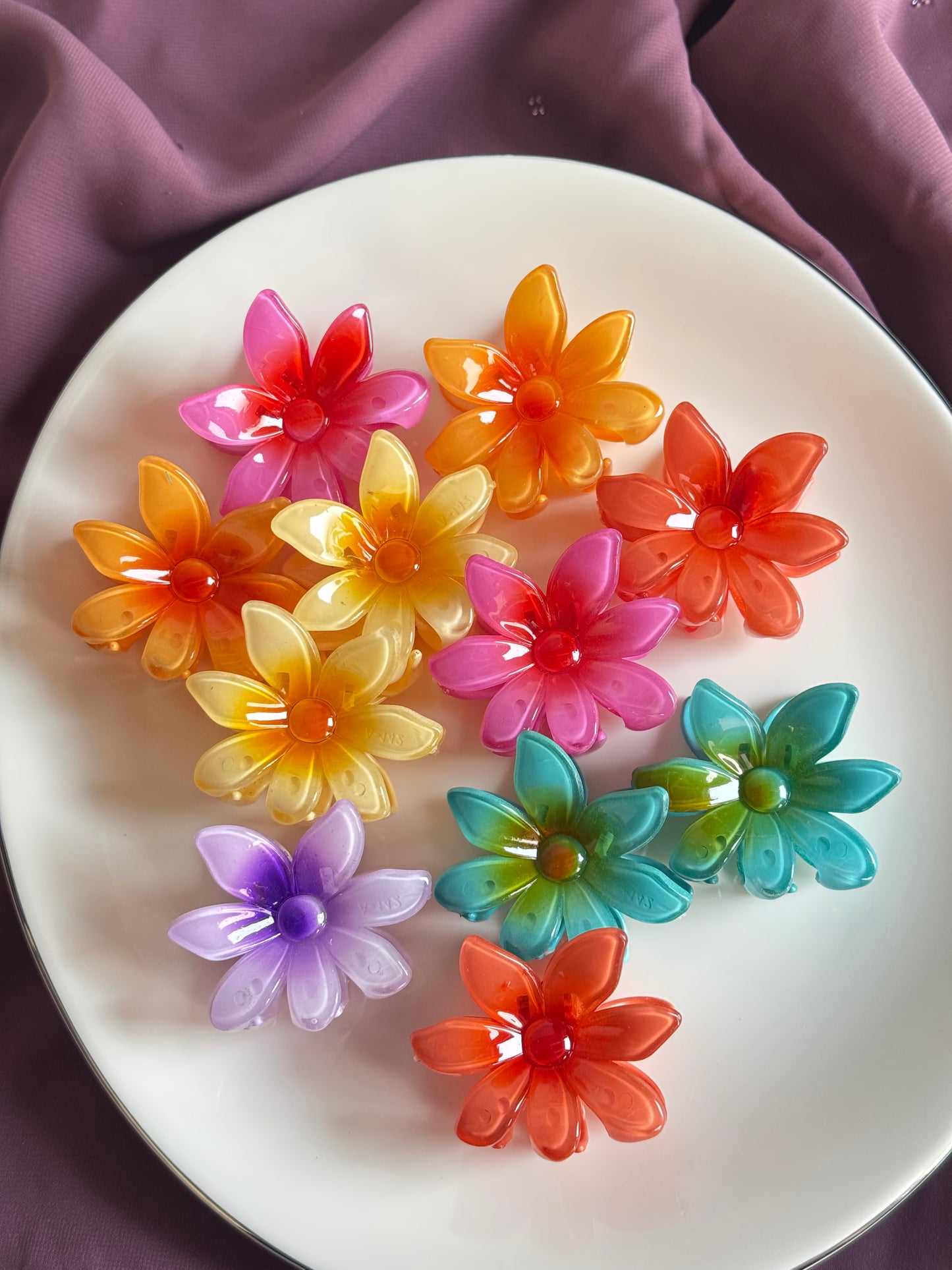 FLORAL CLAW CLIP