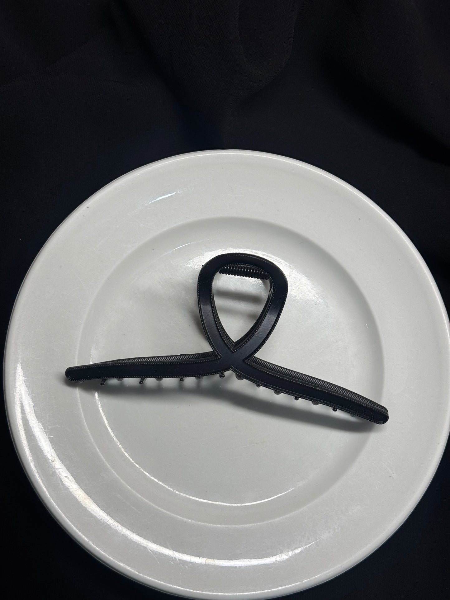 A80 METAL HAIR CLAW