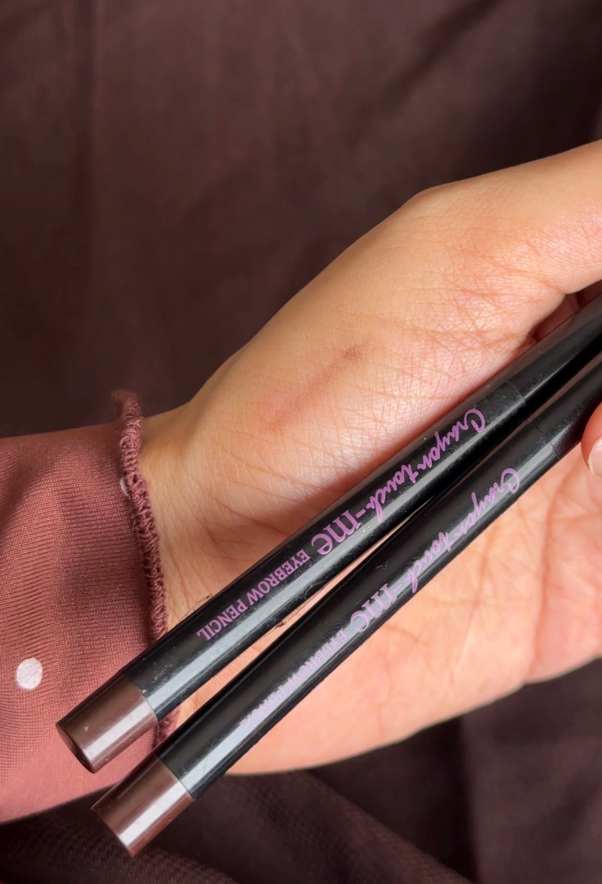 BROWN EYEBROW PENCIL