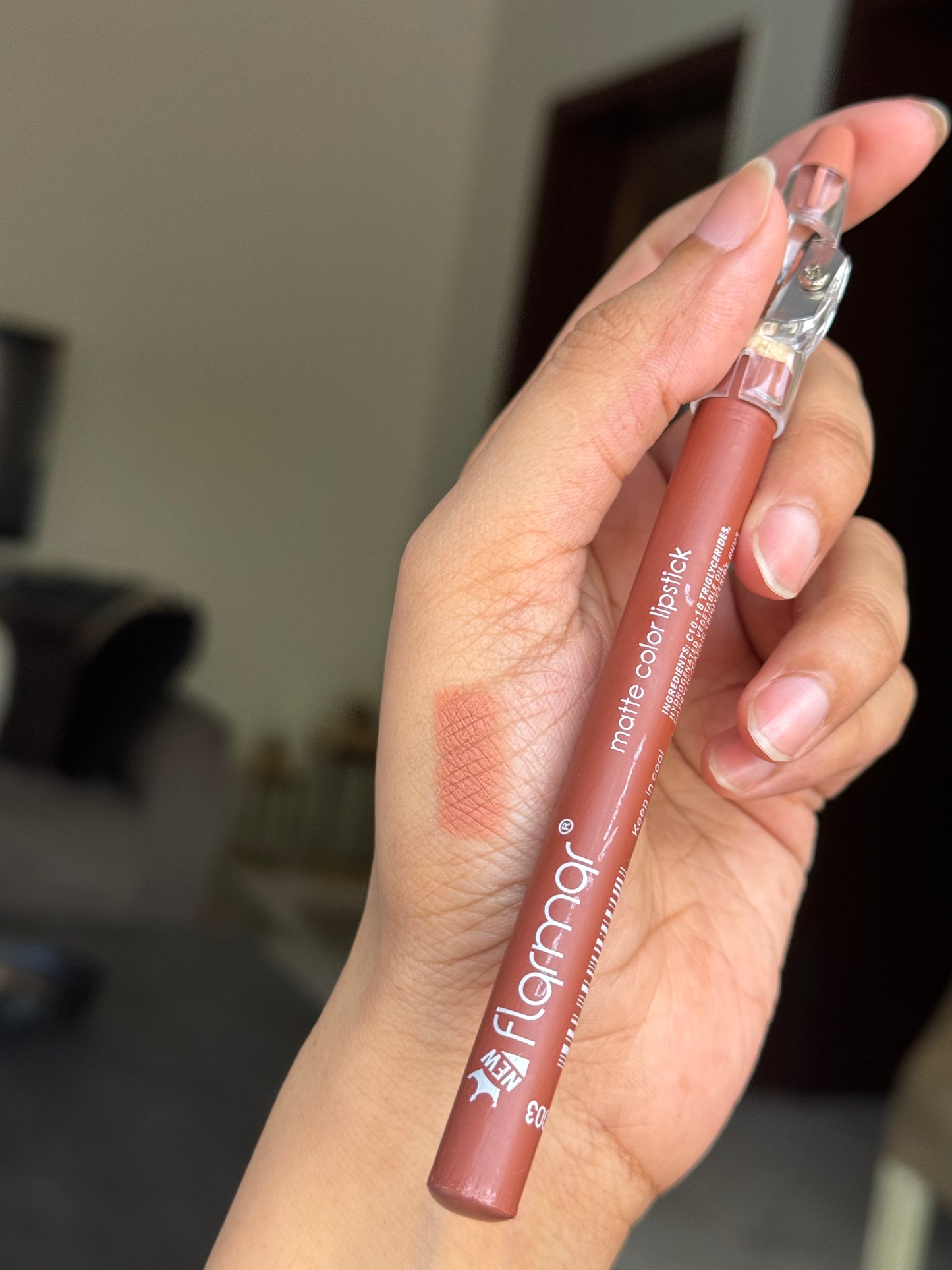 NO 3 FLORMAR LIP LINER