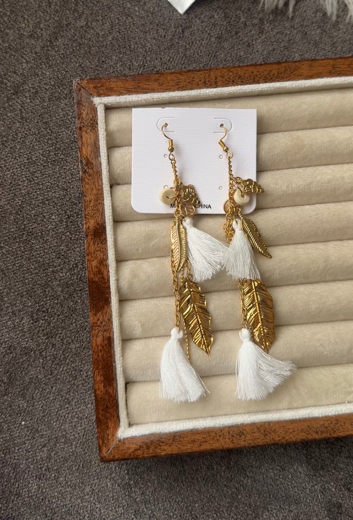 D168 EARRINGS