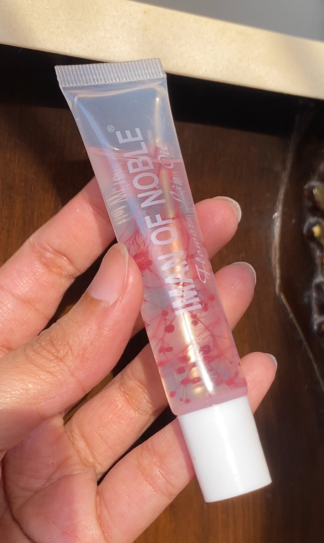 RED FLOWER LIP OIL