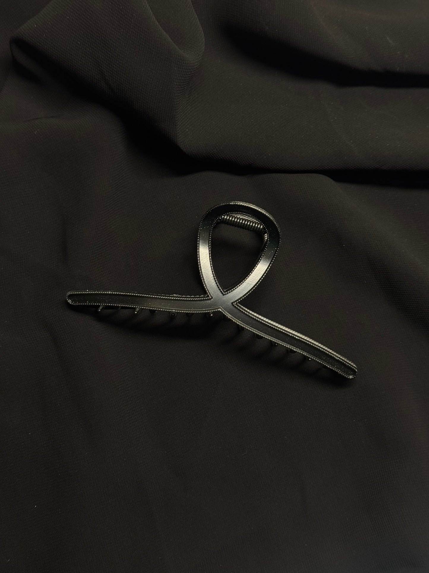 A80 METAL HAIR CLAW
