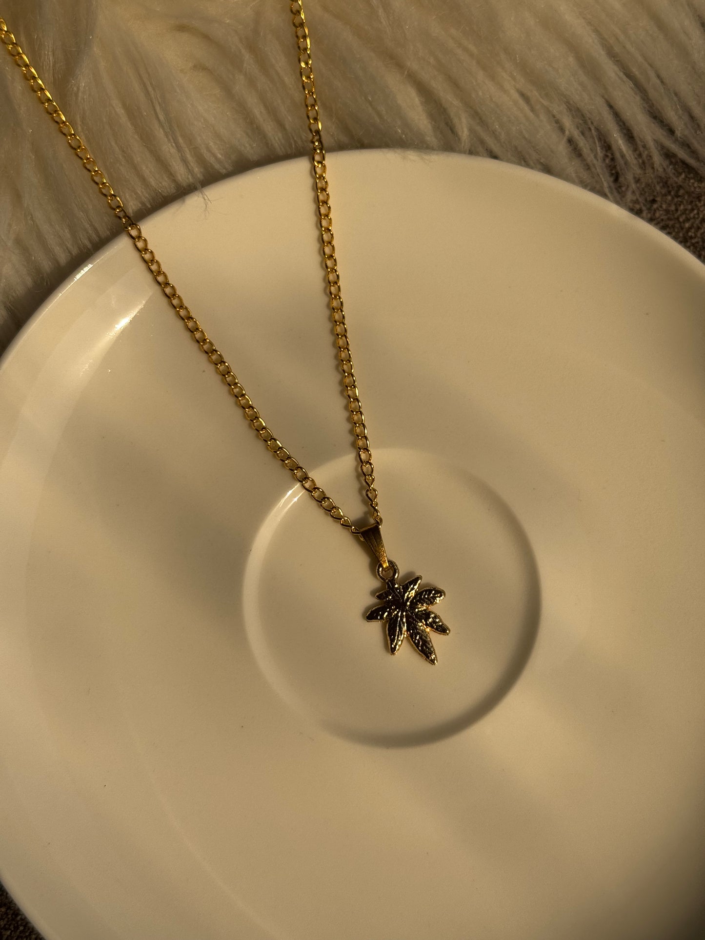 Z27 NECKLACE