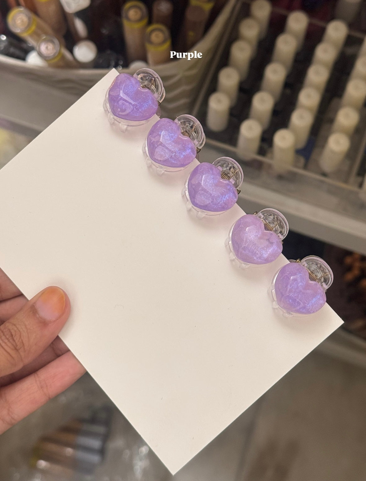 (A) 5 PIECE CRYSTAL HEART CLIP SET