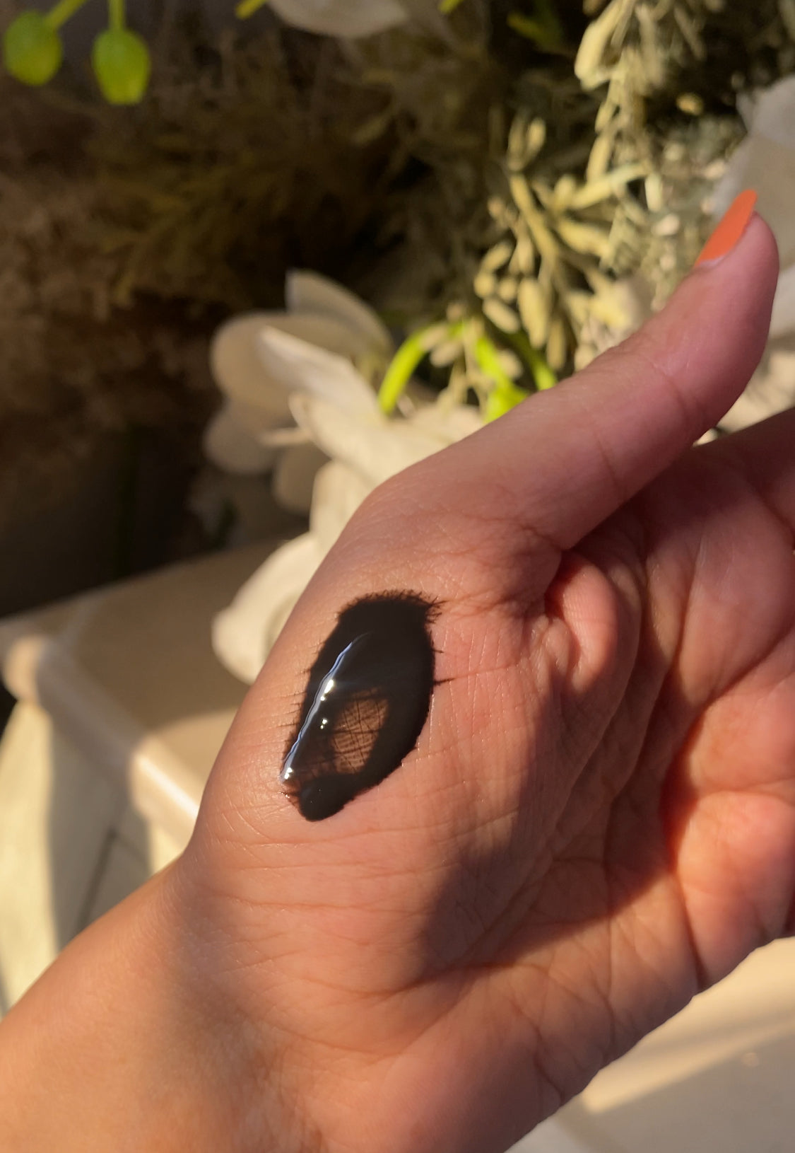 BLACK LIPGLOSS
