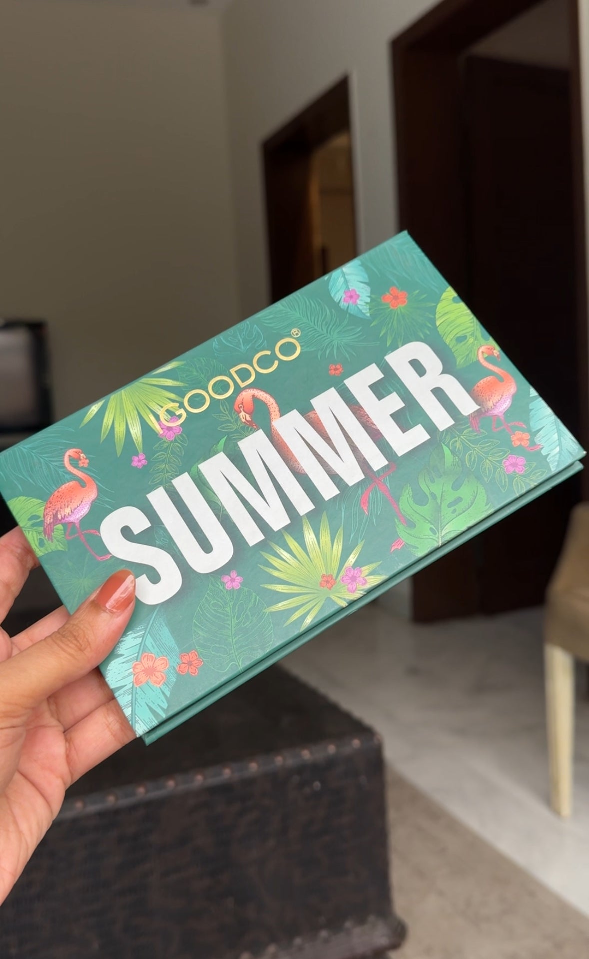 25 SUMMER EYESHADOW PALETTE