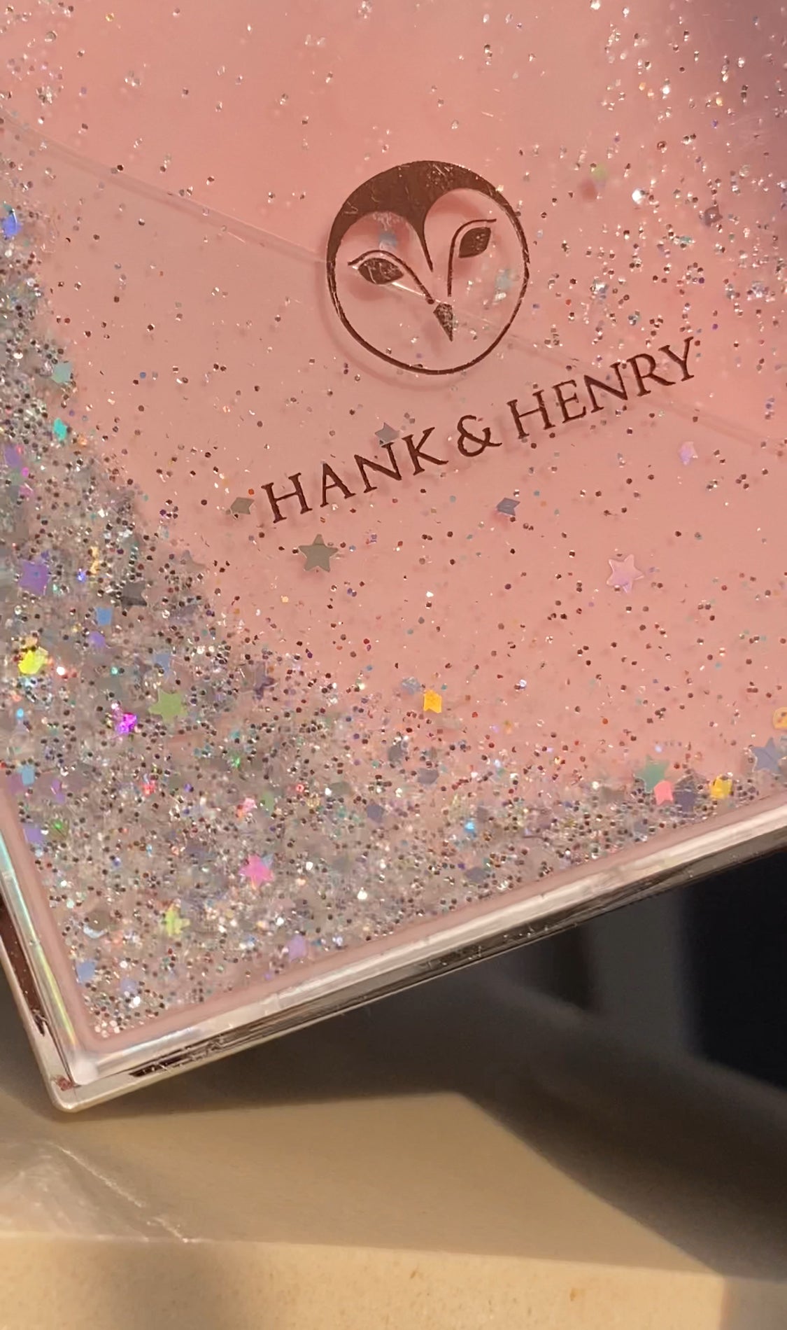 HANK AND HENRY GLITTER OWL PALETTE