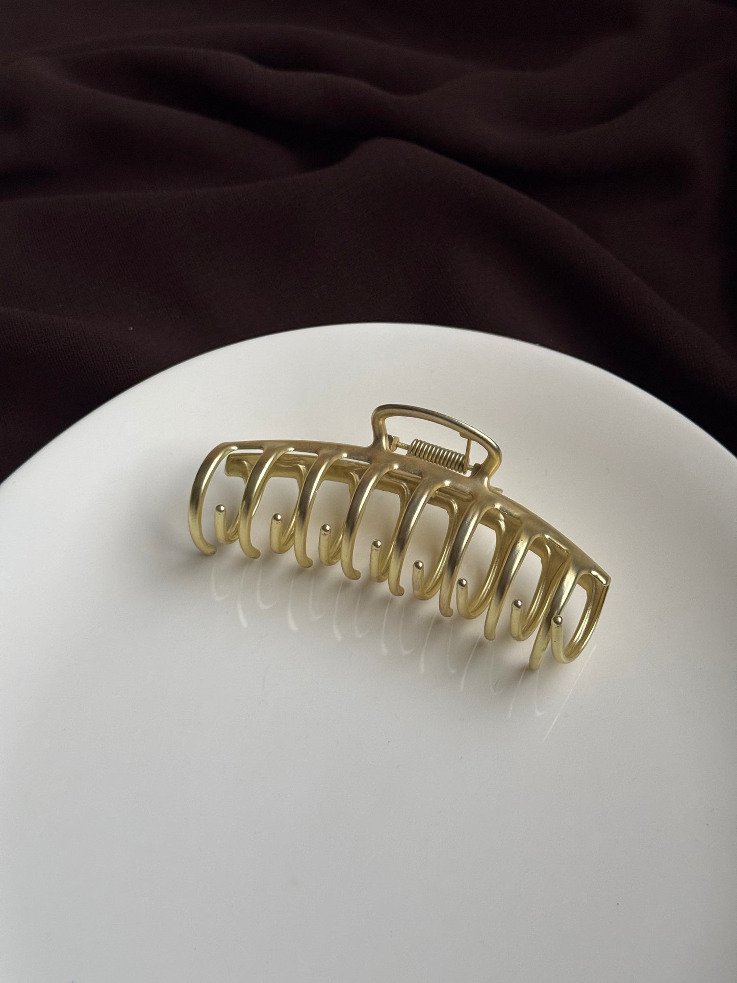 G108 METAL HAIR CLAW