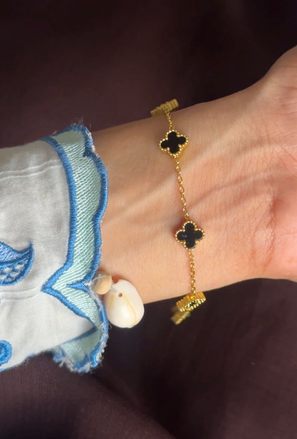 E166 GOLDEN BRACELET
