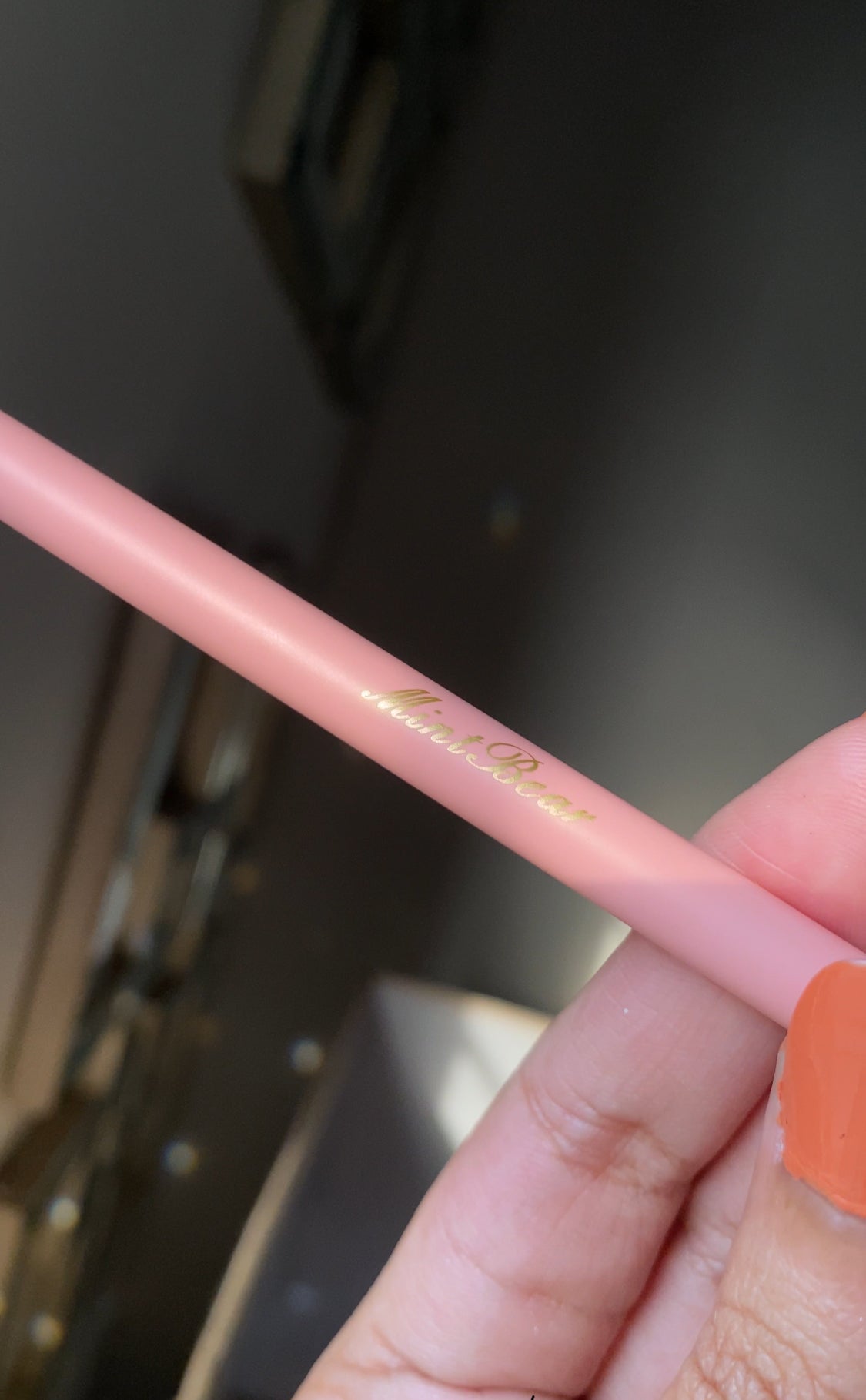 MINT BEAR EYESHADOW AND EYELINER SMUDGING BRUSH