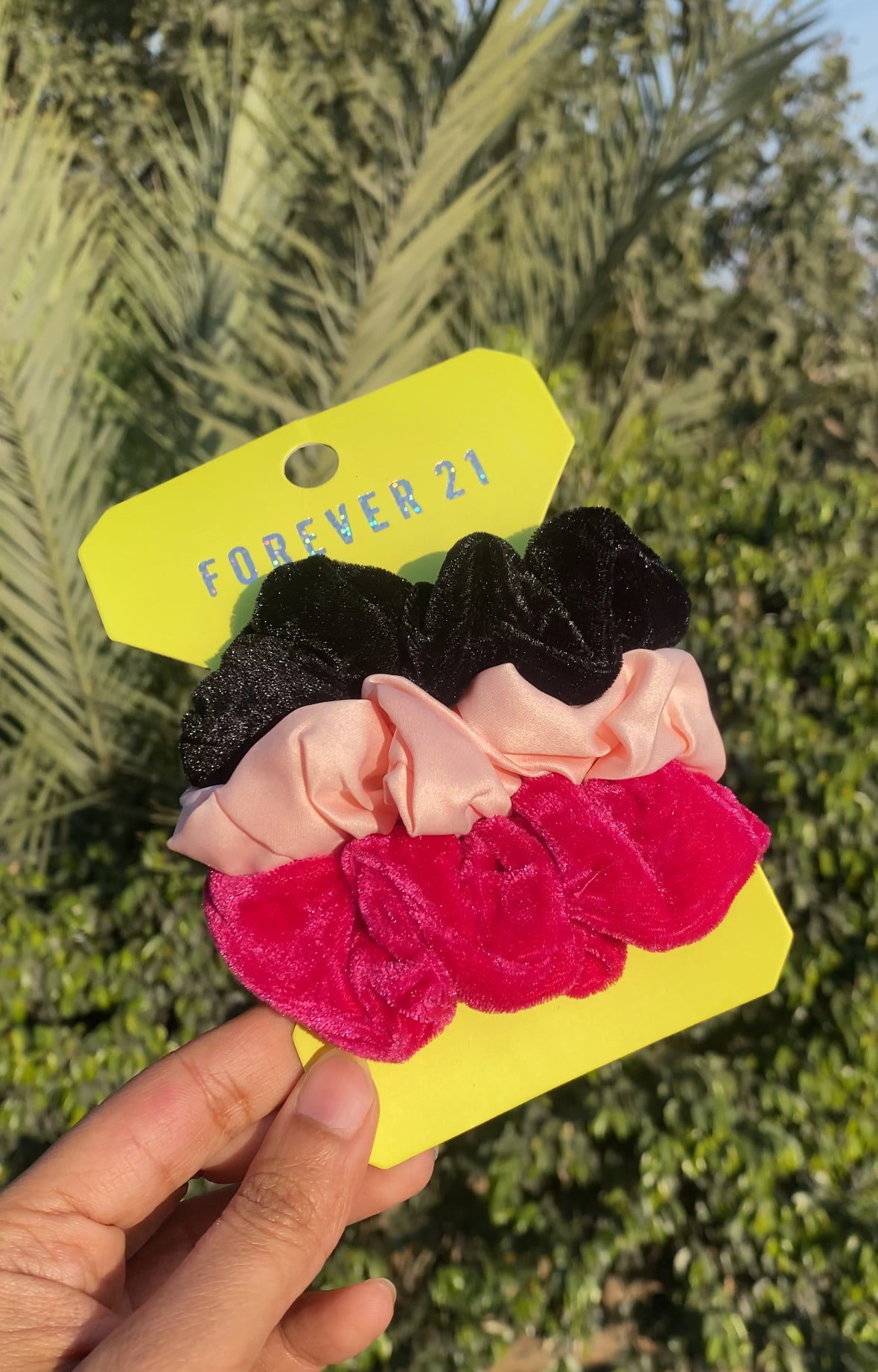 A184 FOREVER 21 SCRUNCHIE SET