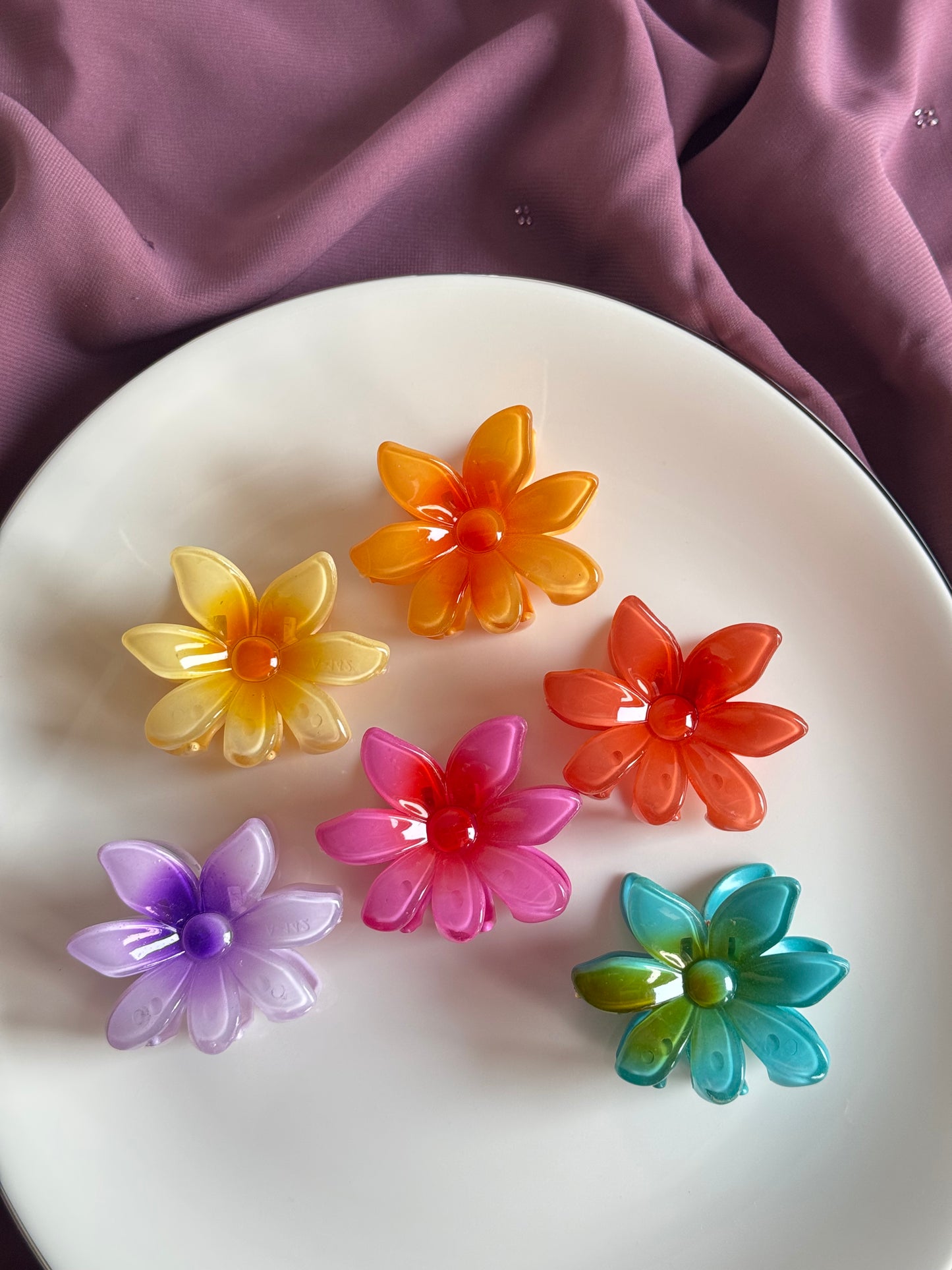 FLORAL CLAW CLIP