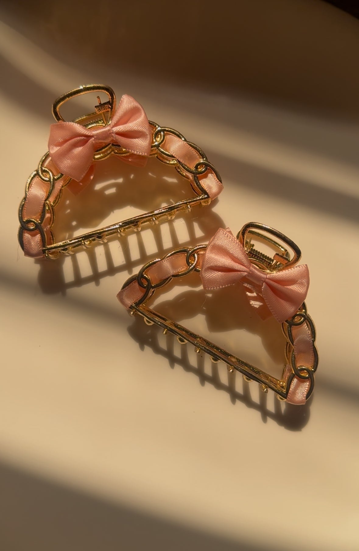 PINK RIBBON METAL CLAW CLIP