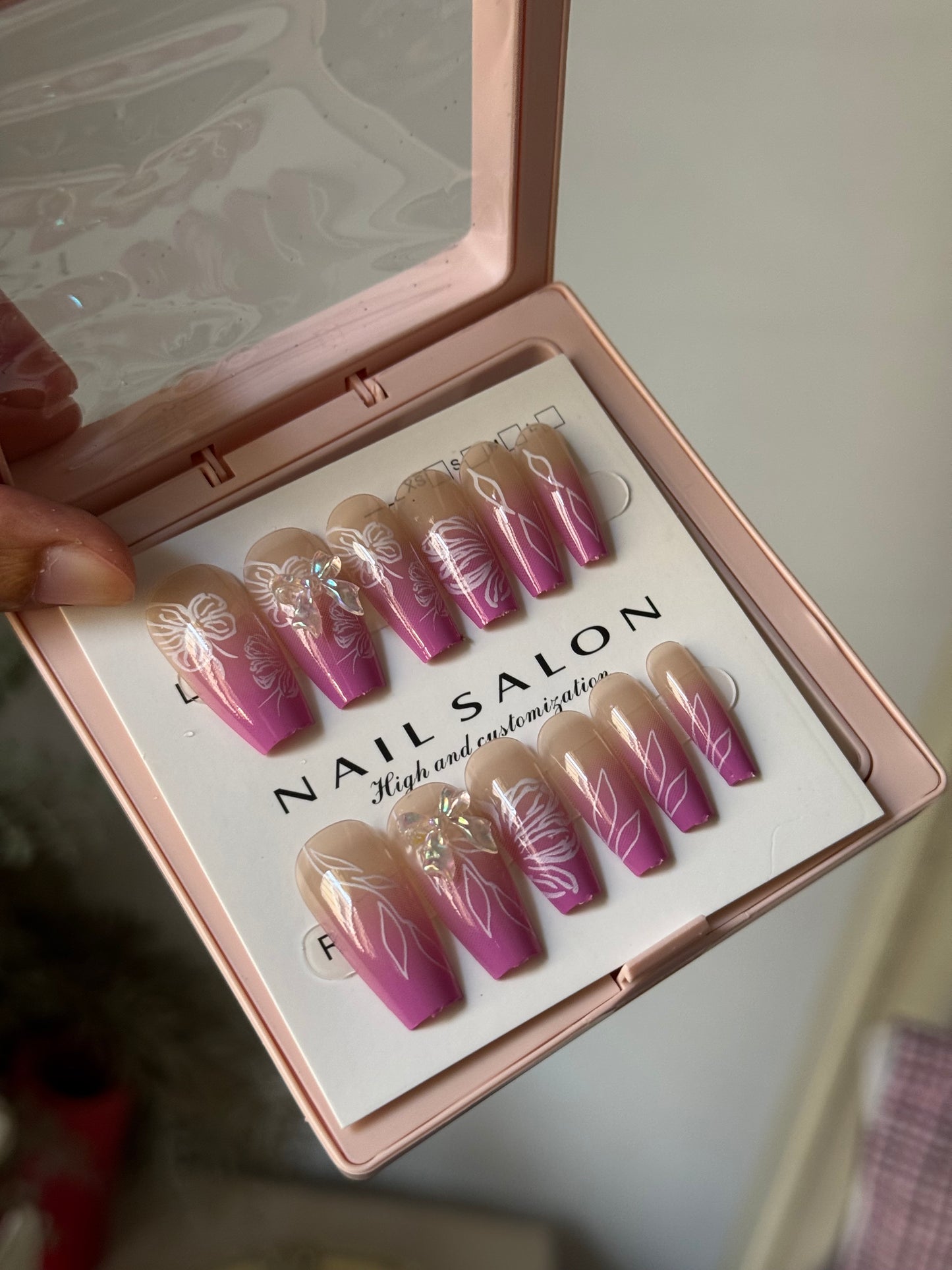 B22 ACRYLIC NAIL SET WITH NAIL KIT