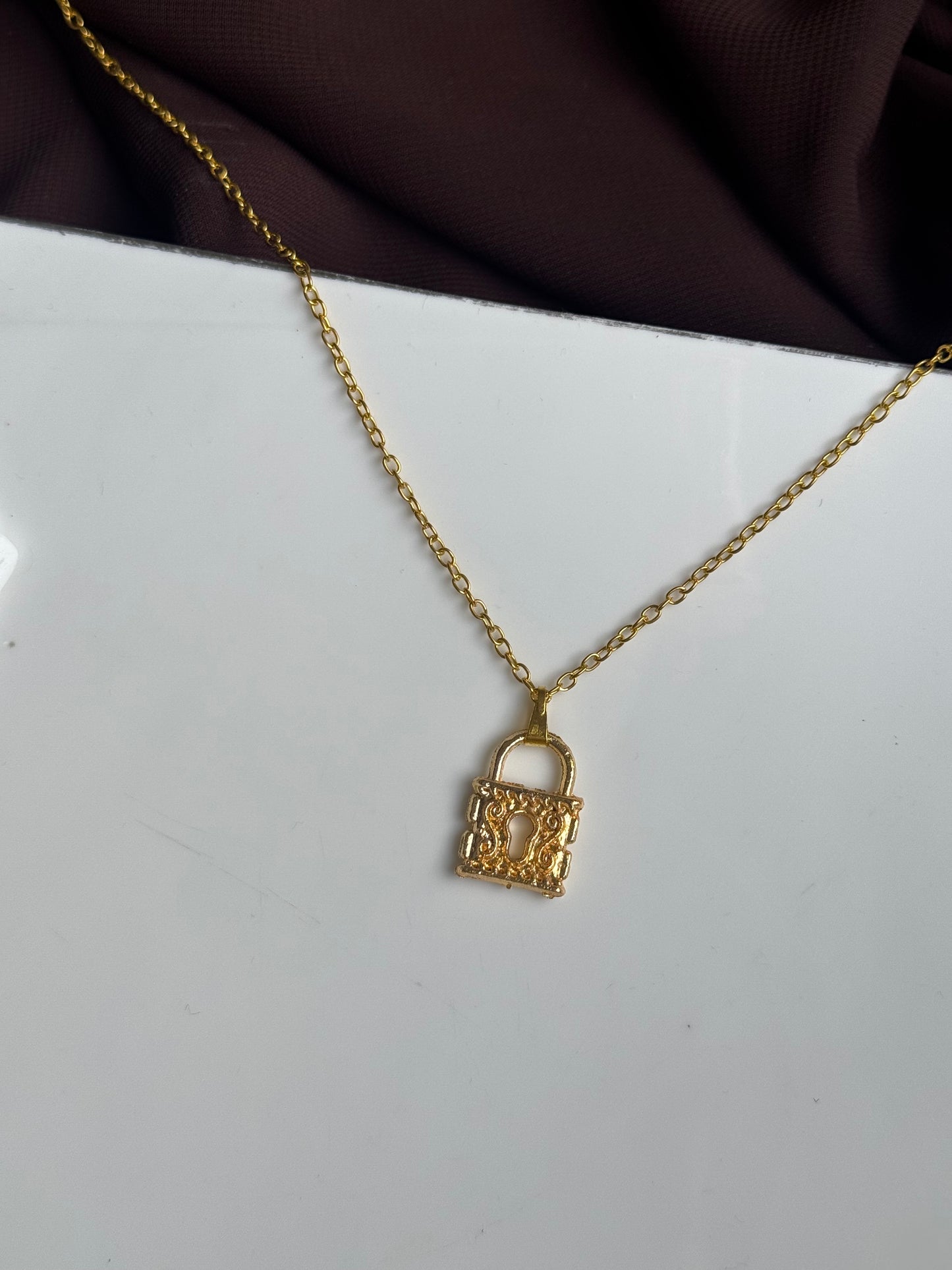 Z15 NECKLACE