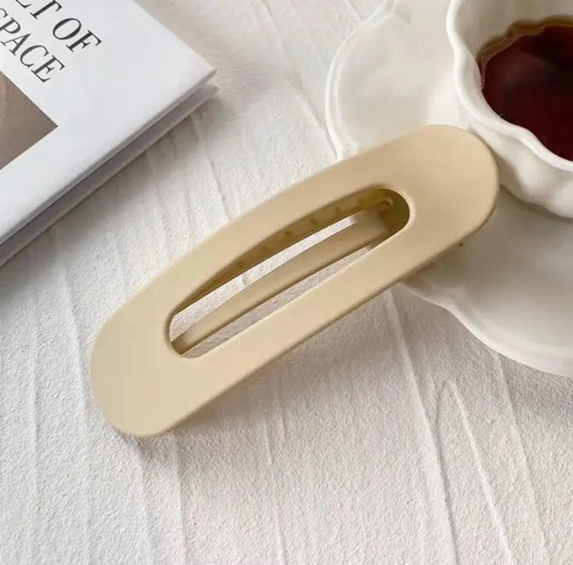 A196 HAIR CLIP