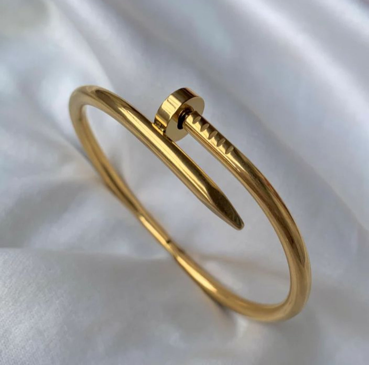 A7 NAIL BANGLE