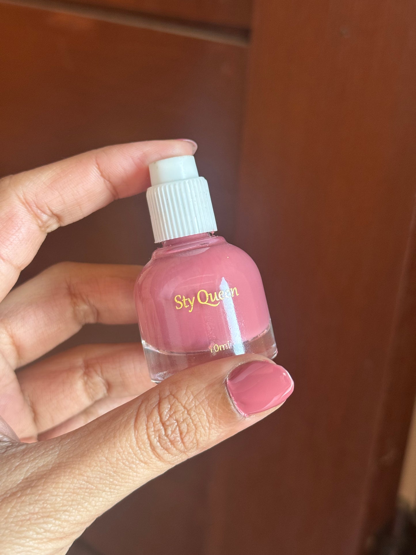 SKY QUEEN PRETTY PINK PEEL OFF NAIL COLOR