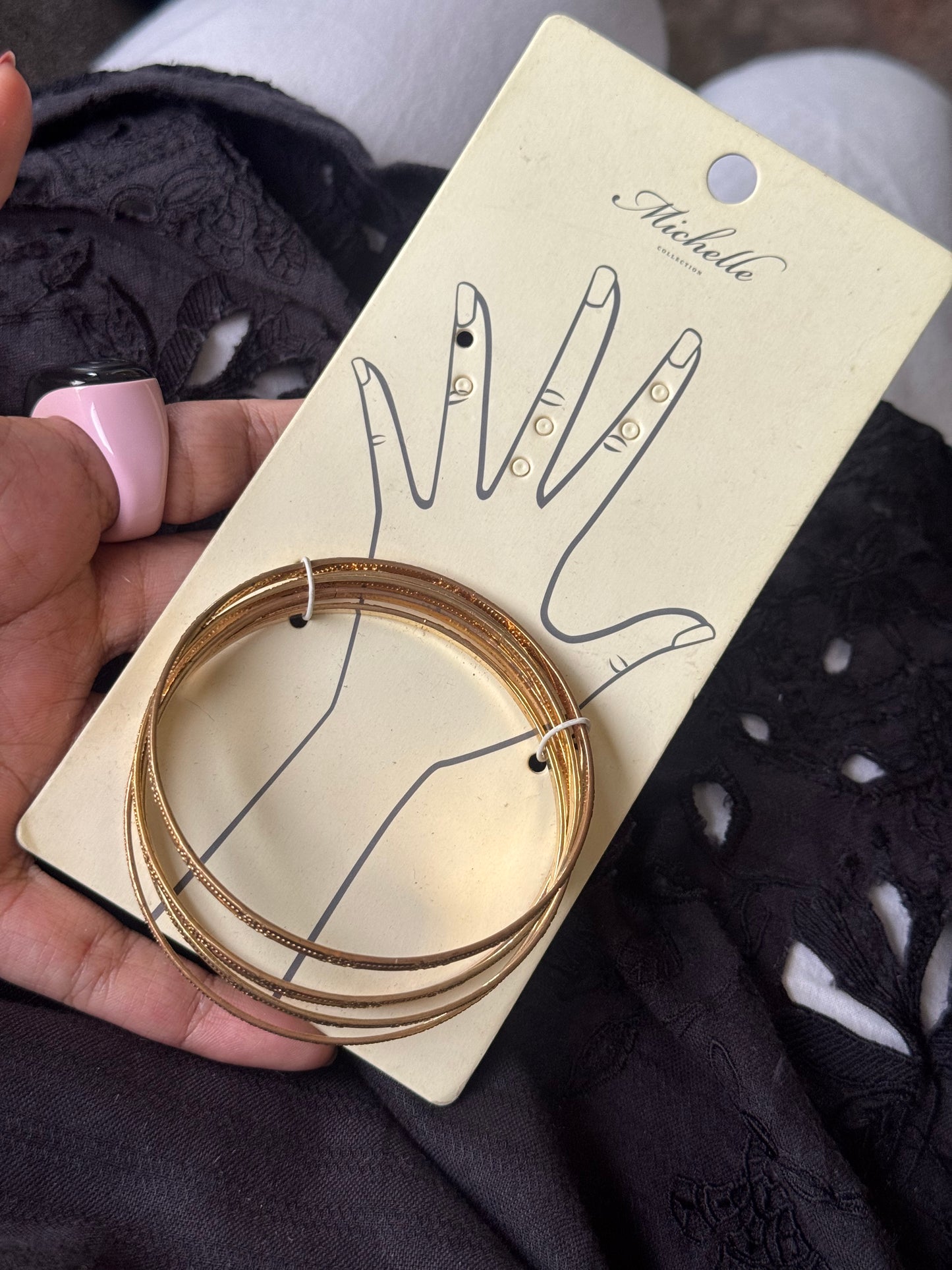 B1 BANGLES SET