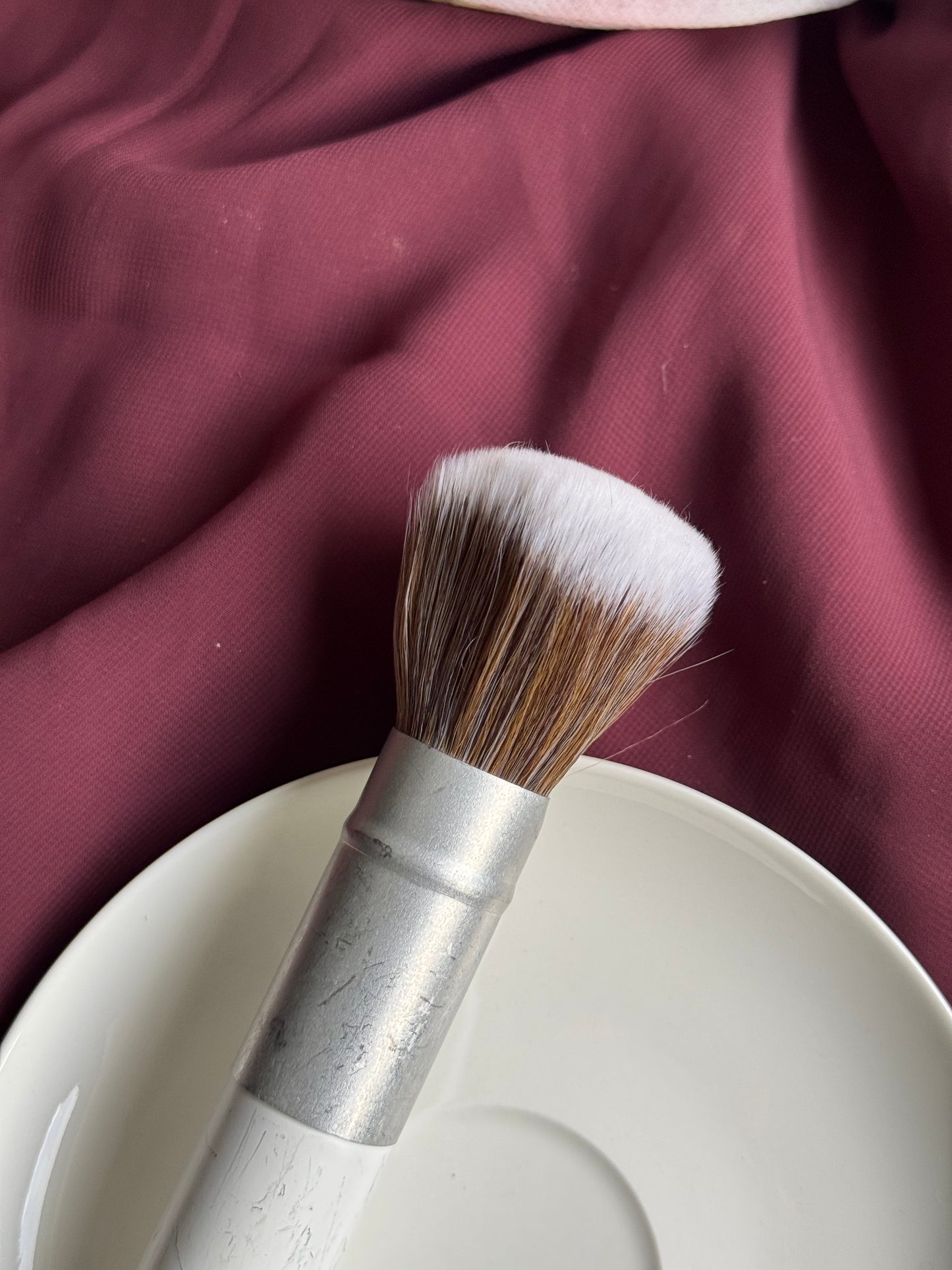A129 BRUSH