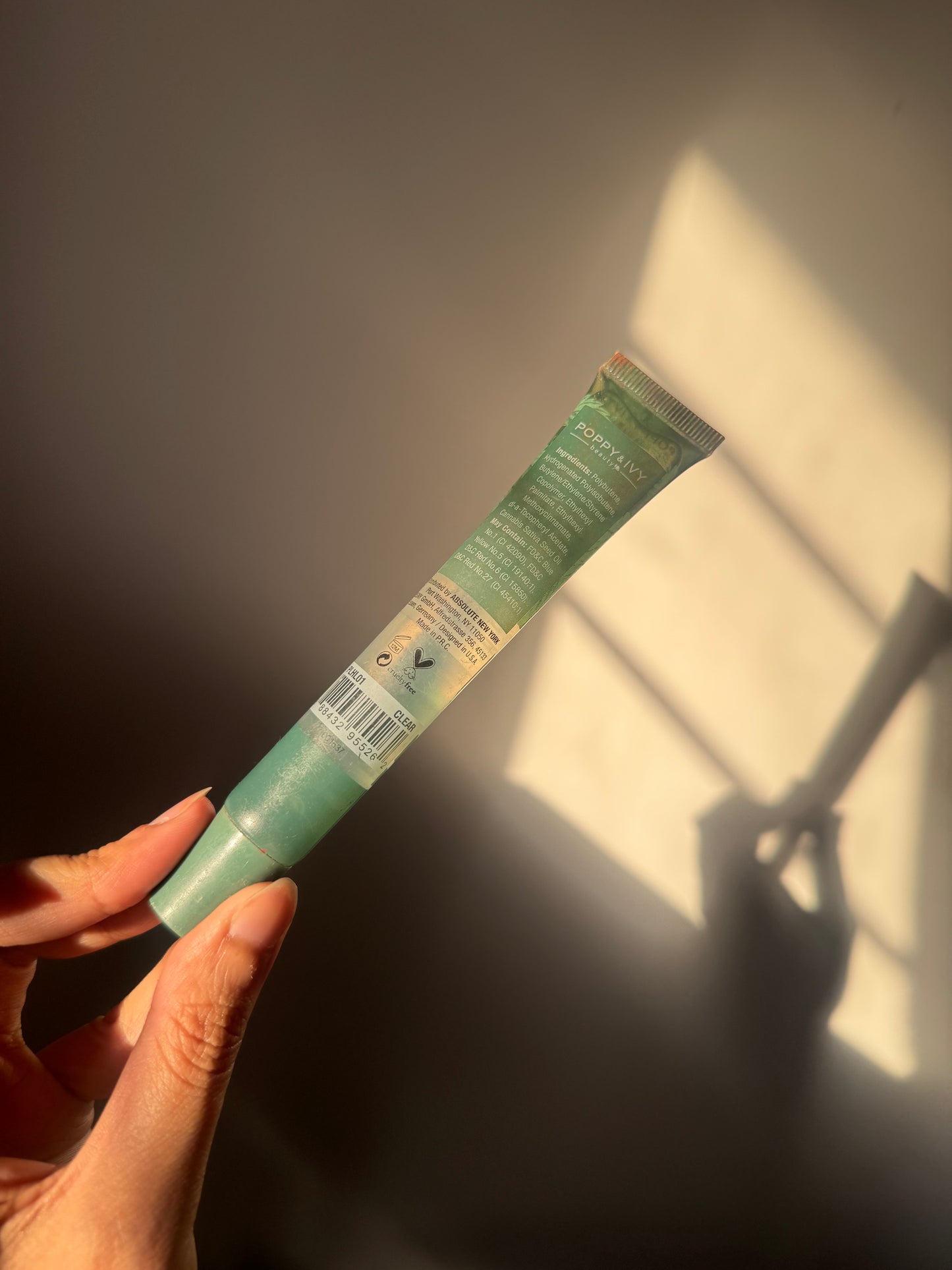 HEMP SEED LIP OIL BY POPPY AND IVY