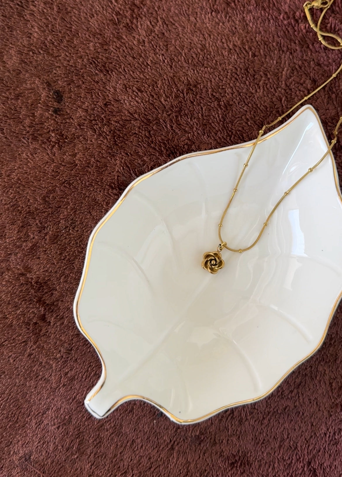 D93 NECKLACE