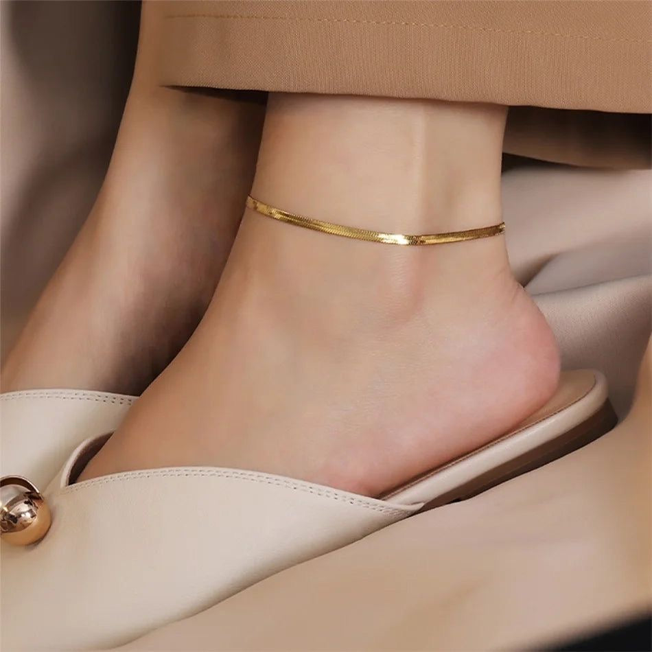 GOLDEN ANKLET