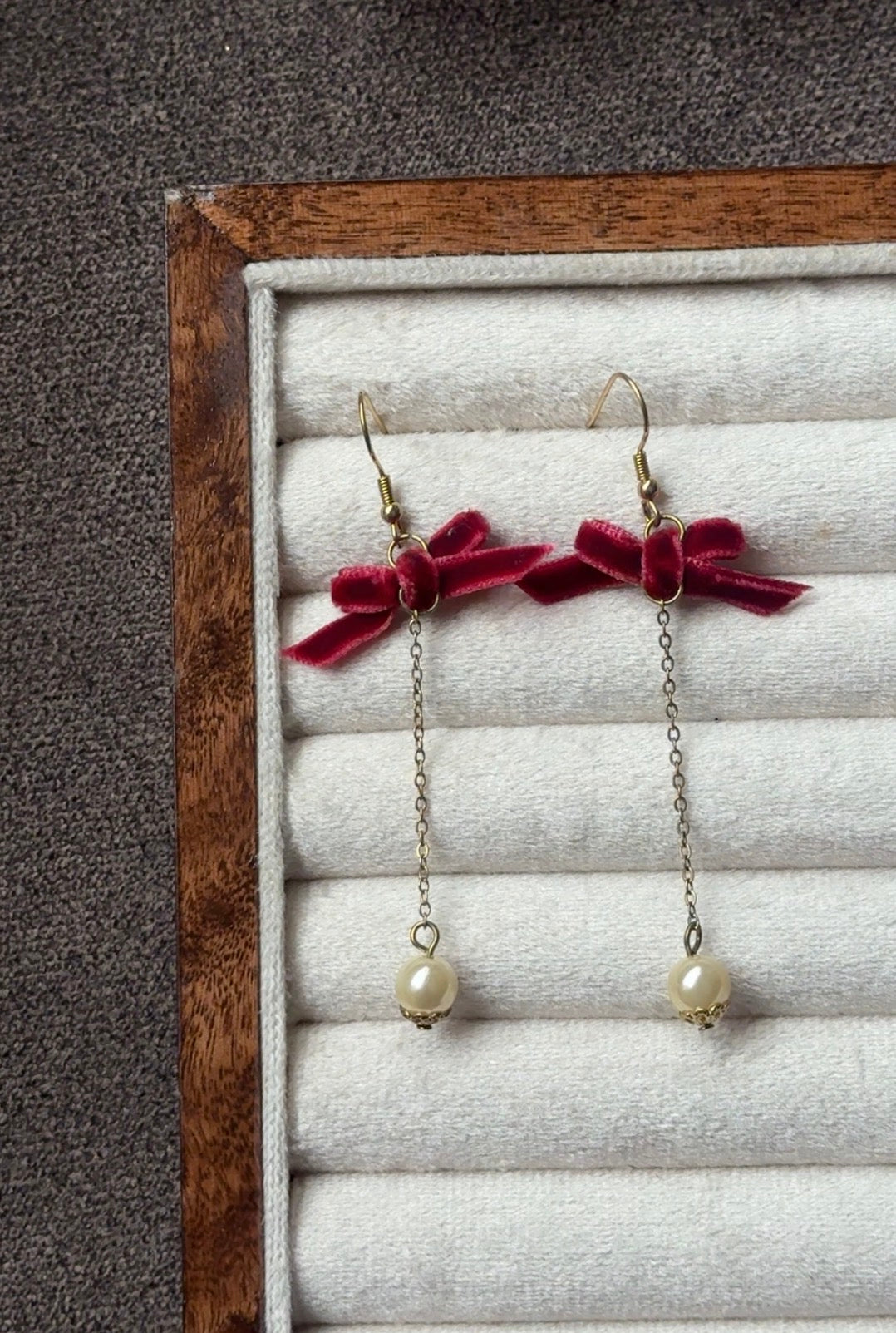 E85 EARRINGS