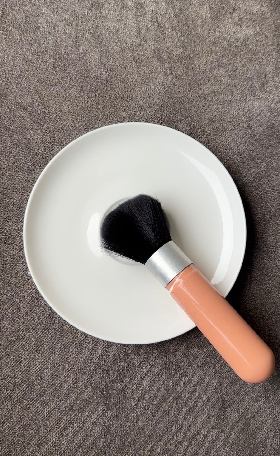 E3 BRUSH