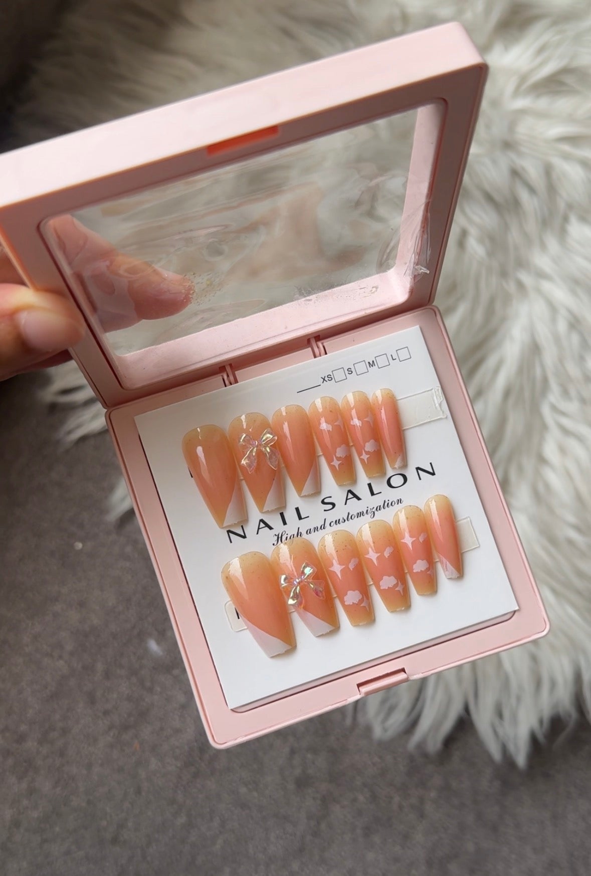 D2 ACRYLIC NAIL SET WITH A NAIL KIT