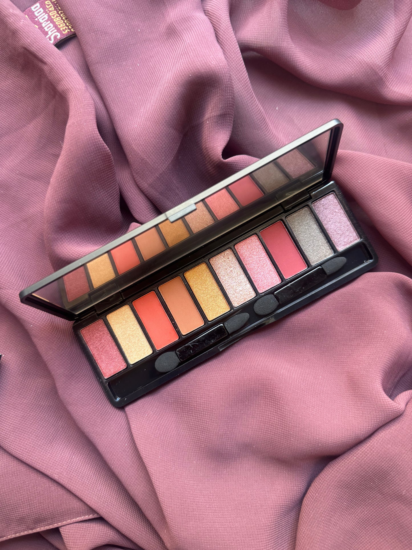 D35 EYESHADOW