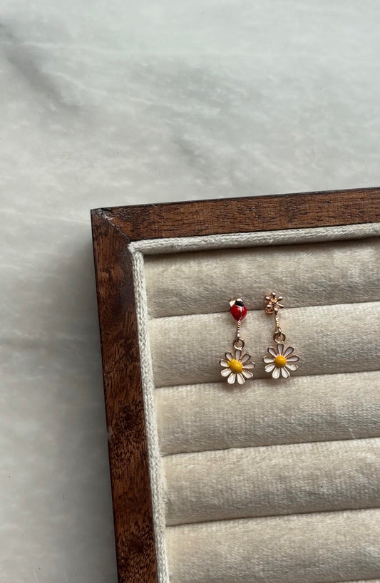 D149 EARRINGS